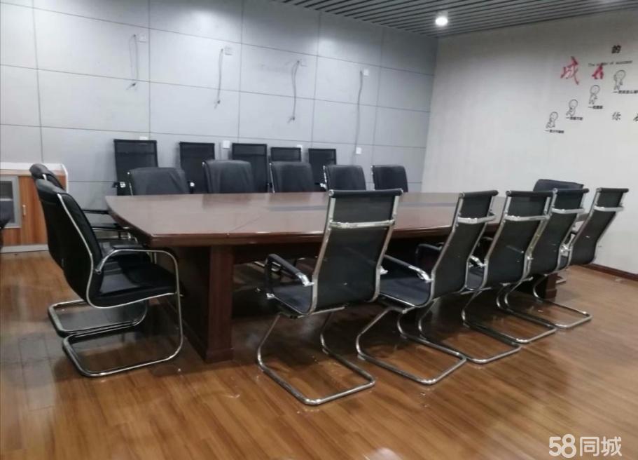滨湖时代精装办公家具交通便利