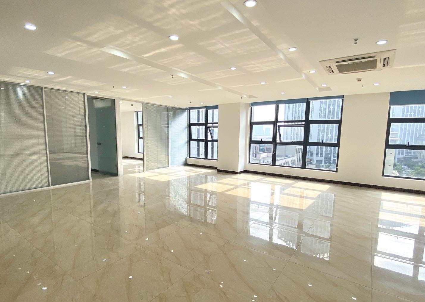 经开区精装带家具