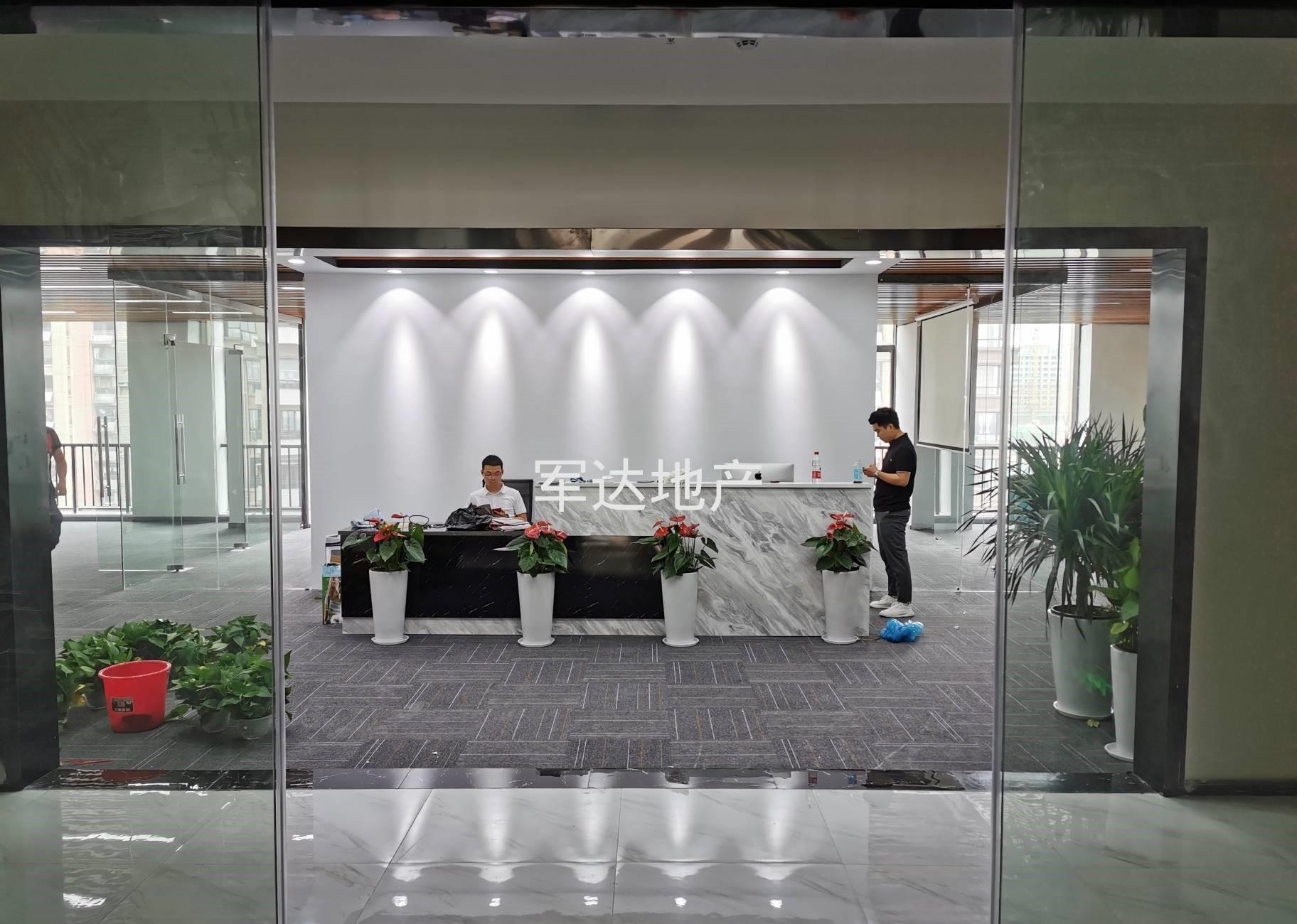 滨湖新区精装带家具格局可改动