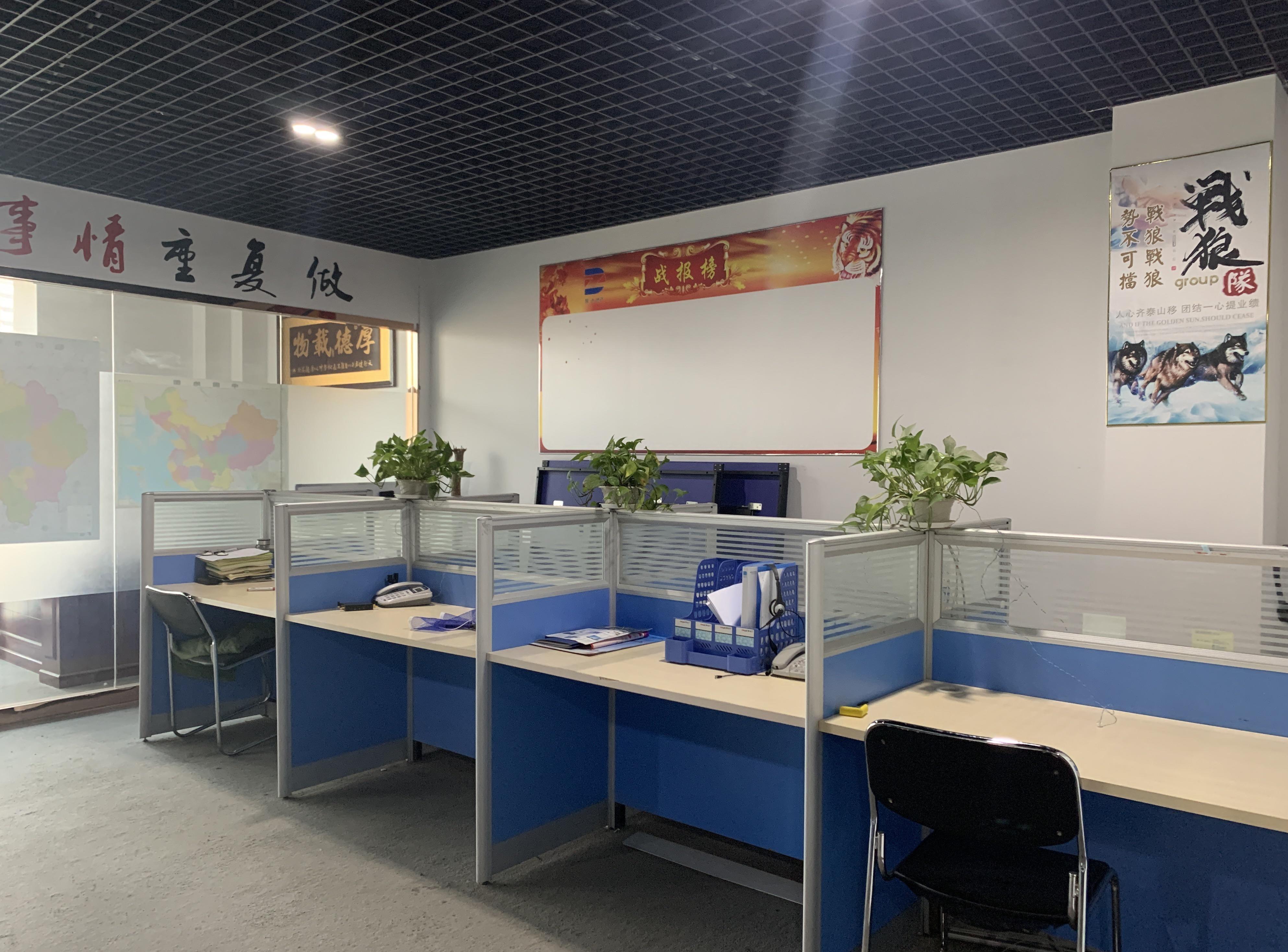 滨湖新区精装朝南带家具