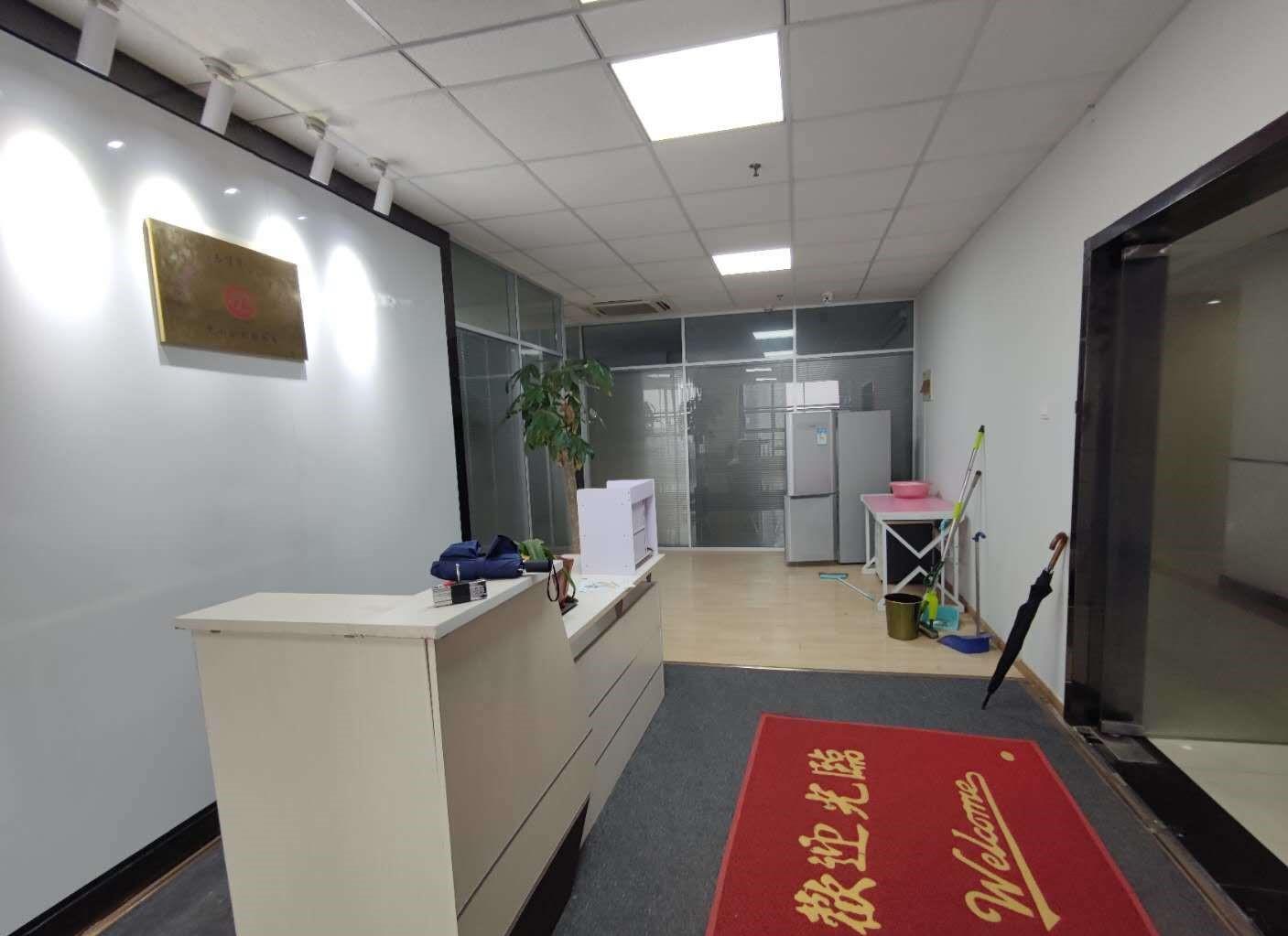 经开区精装朝南采光好业务区大