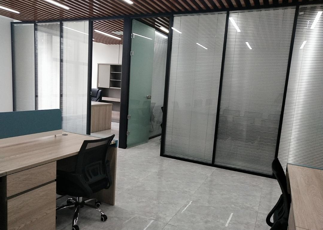 滨湖新区精装带家具采光好